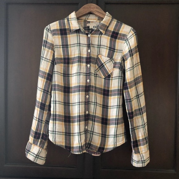 Merona Tops - MERONA Women’s L/S Plaid Shirt, Petite Small